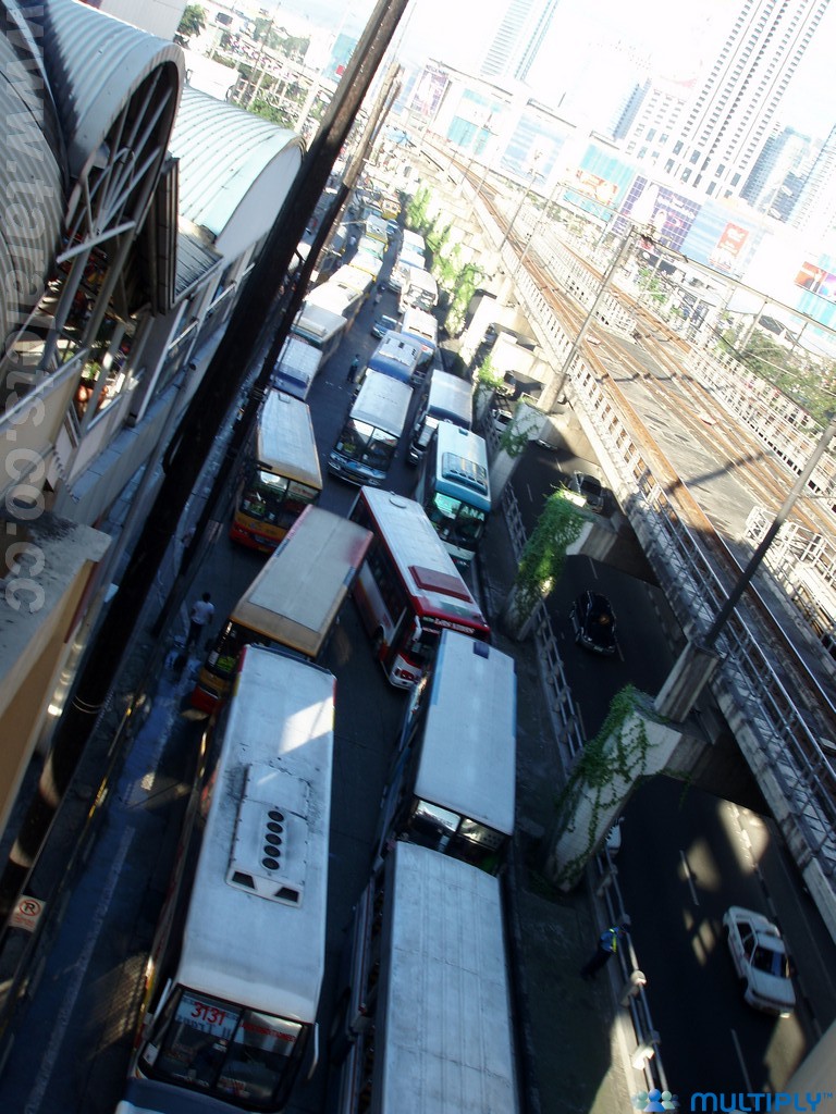 Buses at EDSA Crossing (EDSA-Shaw Blvd Junction), Mandaluyong City, Metro Manila, Philippines